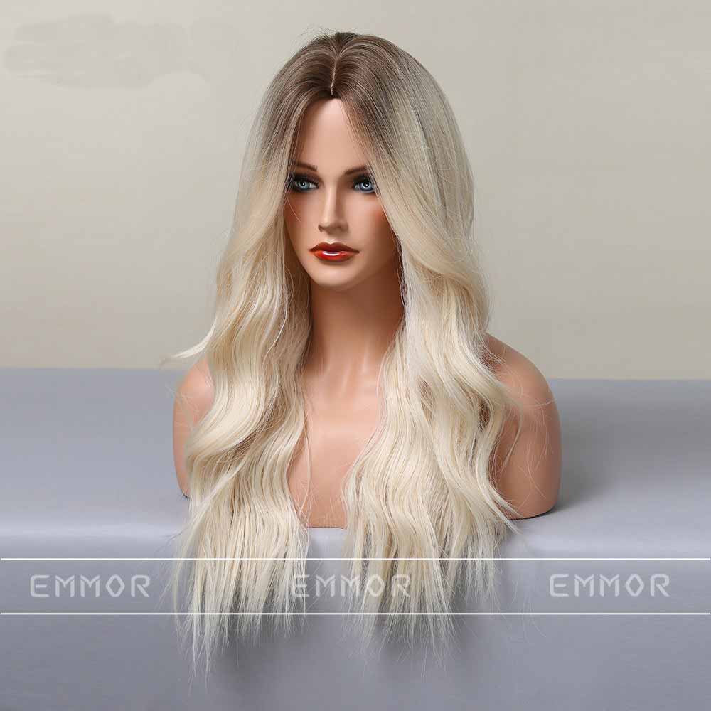 White highlights wave wig front side